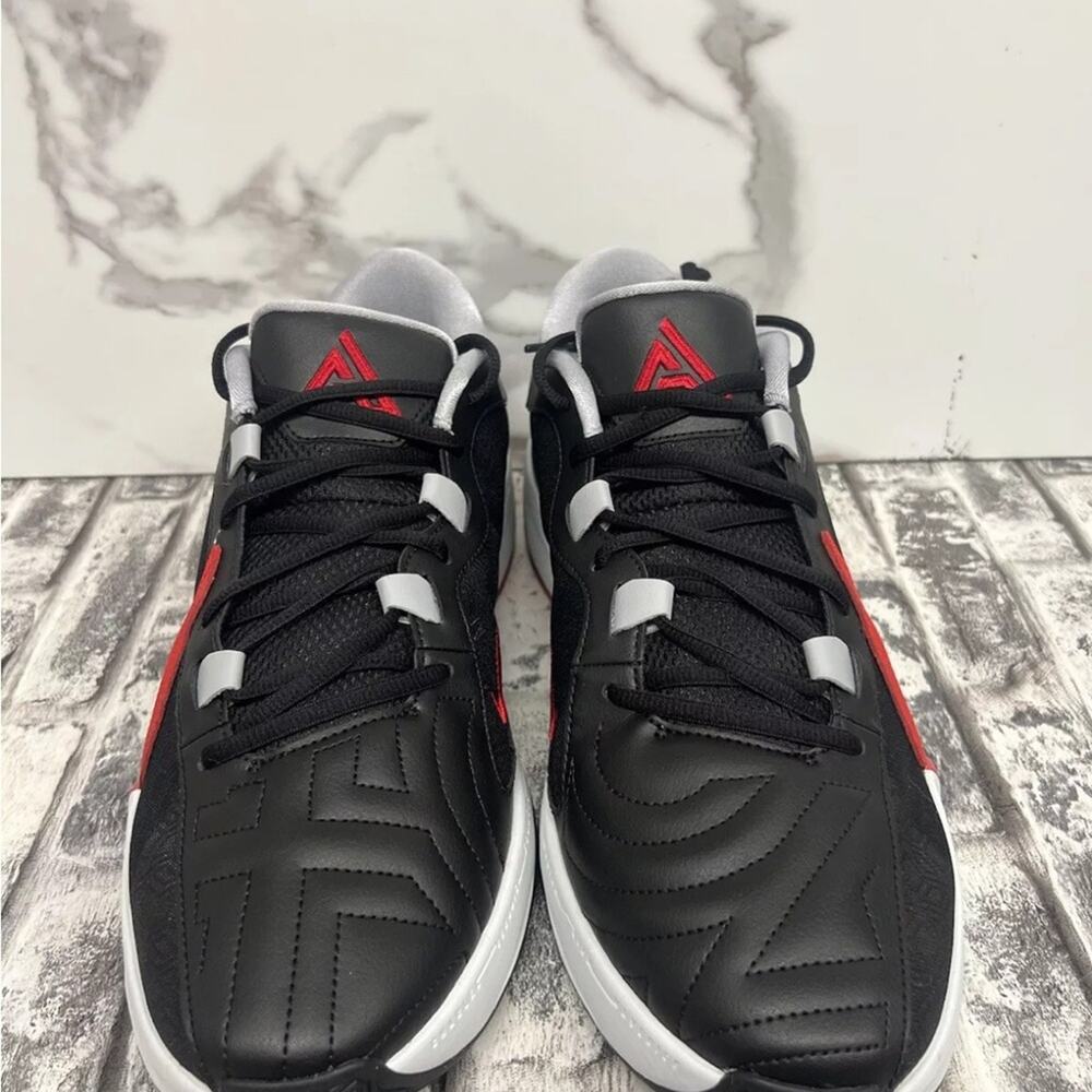 Nike Zoom Freak 5 Double Trouble Black University Red DX4985 004 men’s size 9.5 - Picture 3 of 5